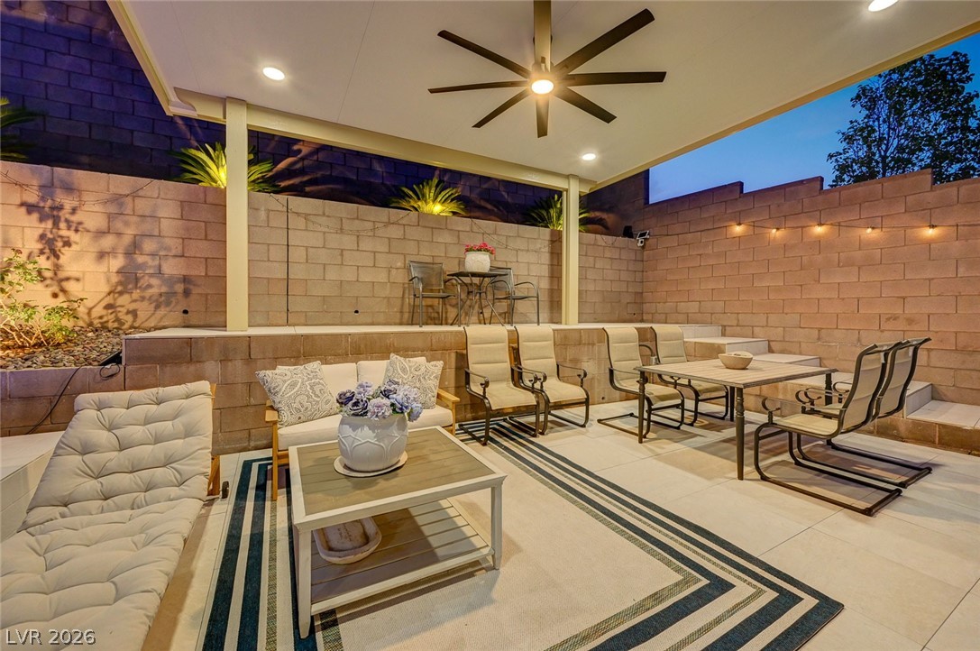 211 Bella Noche Street