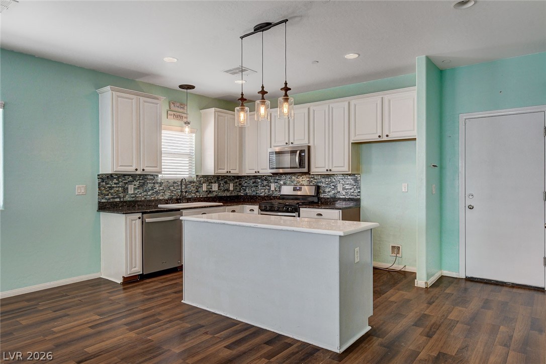 7717 Classy Cashmere Court