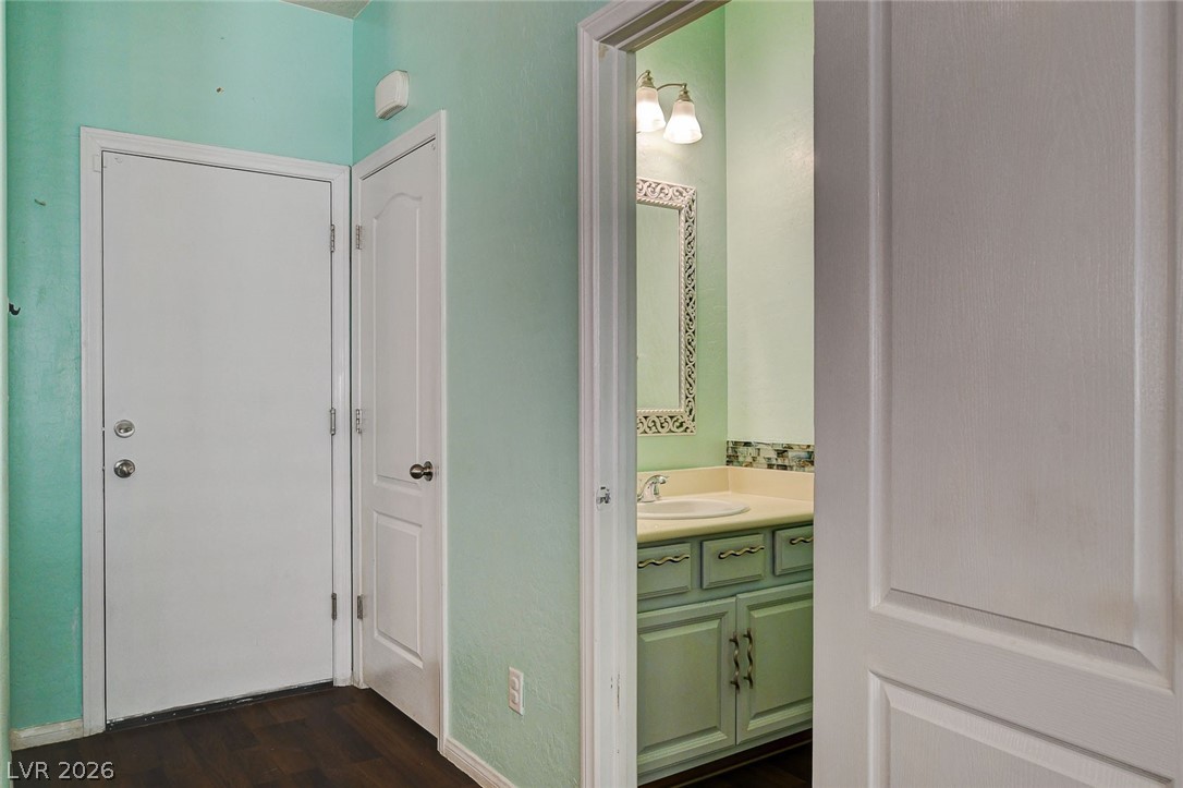 7717 Classy Cashmere Court
