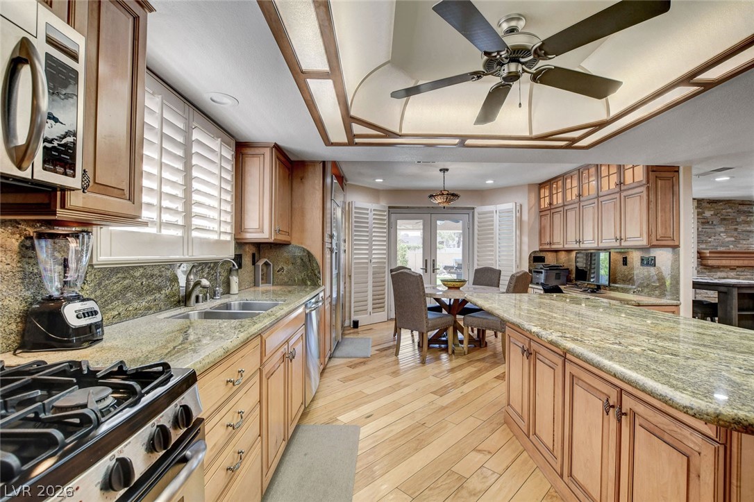 1836 Birdie Lane