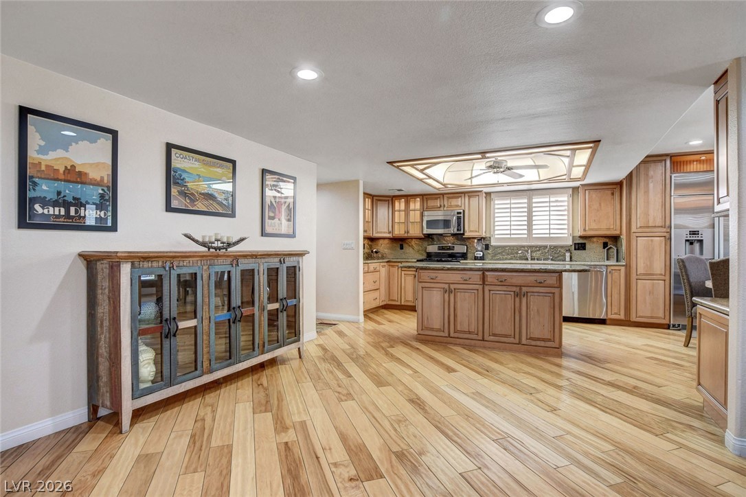 1836 Birdie Lane