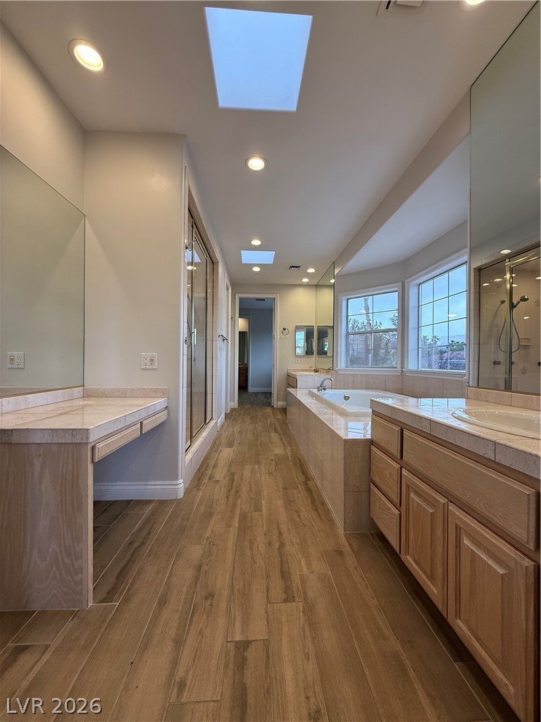 8112 Sapphire Bay Circle
