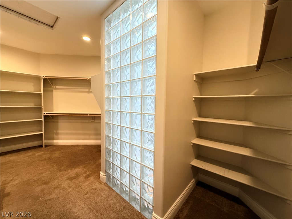8112 Sapphire Bay Circle
