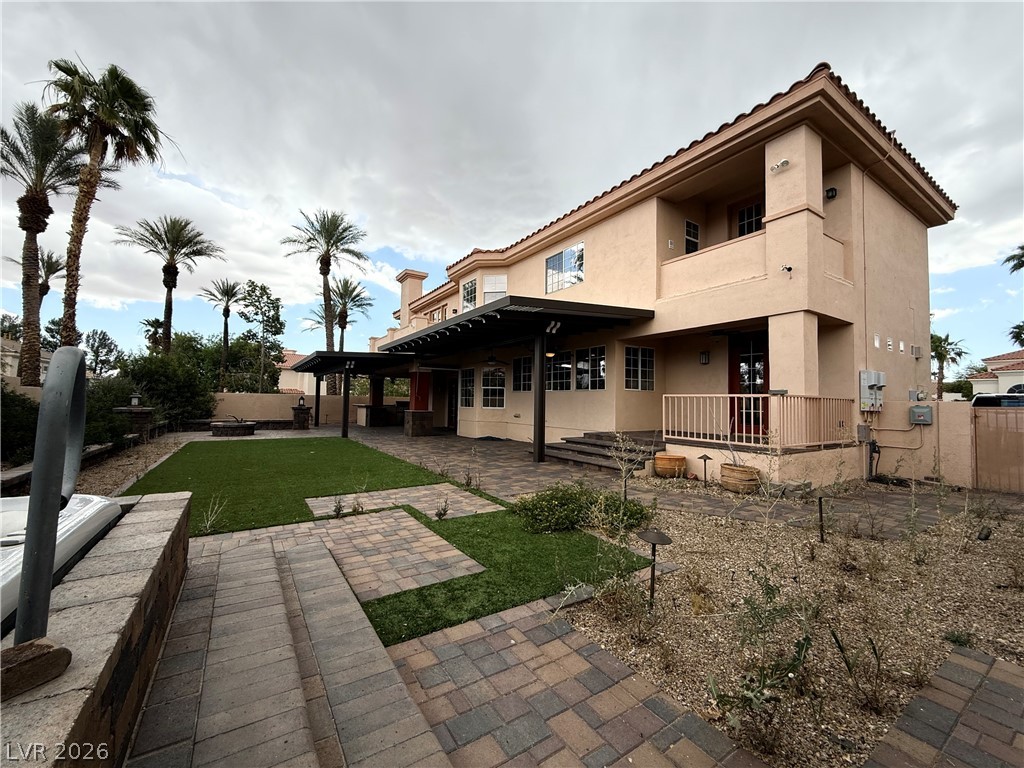 8112 Sapphire Bay Circle