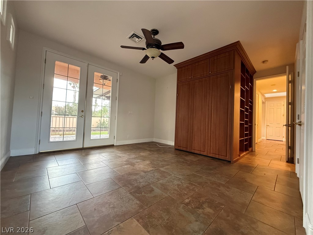 8112 Sapphire Bay Circle