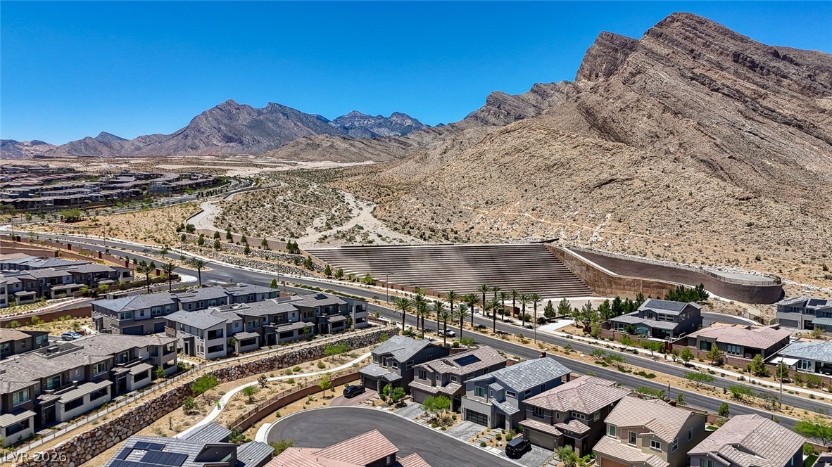 2557 Iron Crest Lane