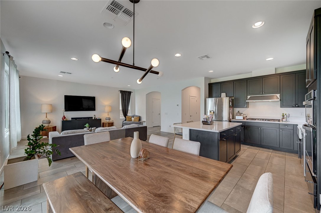 2557 Iron Crest Lane
