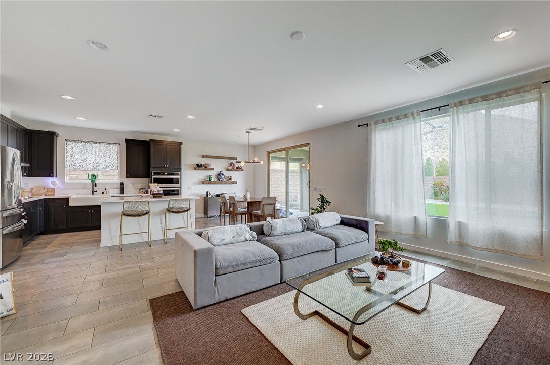 2557 Iron Crest Lane