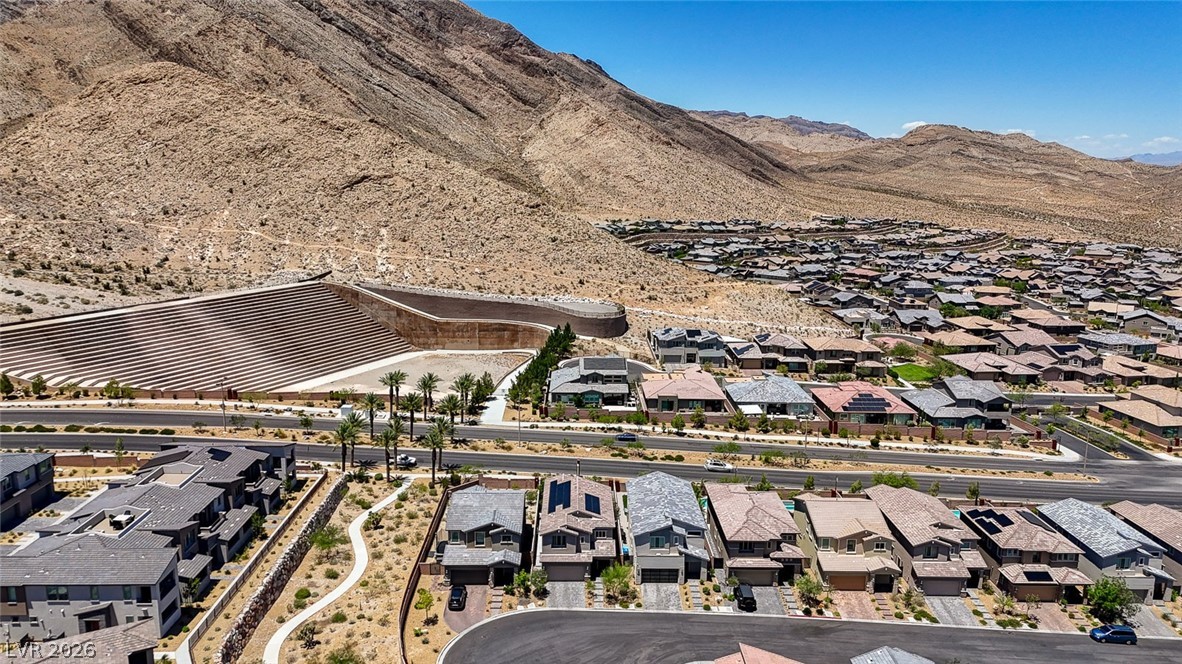 2557 Iron Crest Lane