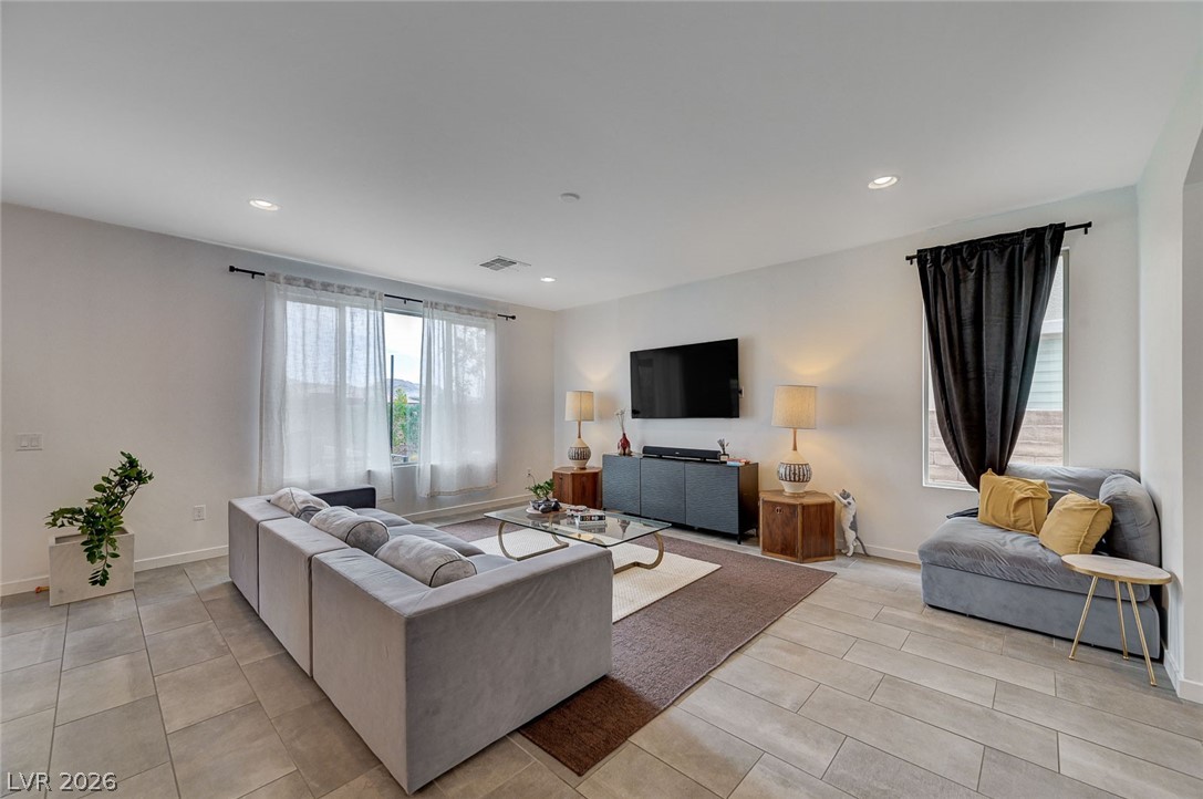2557 Iron Crest Lane