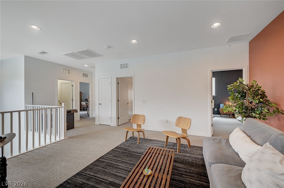 2557 Iron Crest Lane