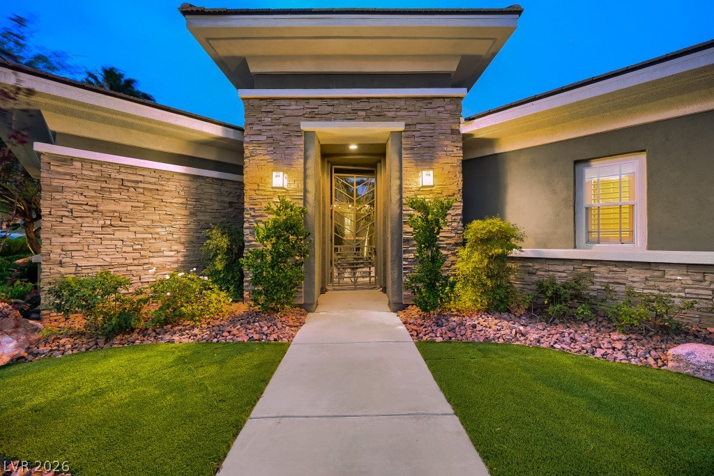 11686 Glowing Sunset Lane