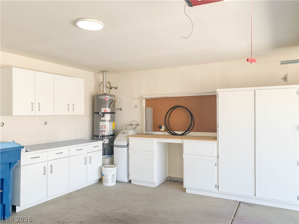 405 Europa Way