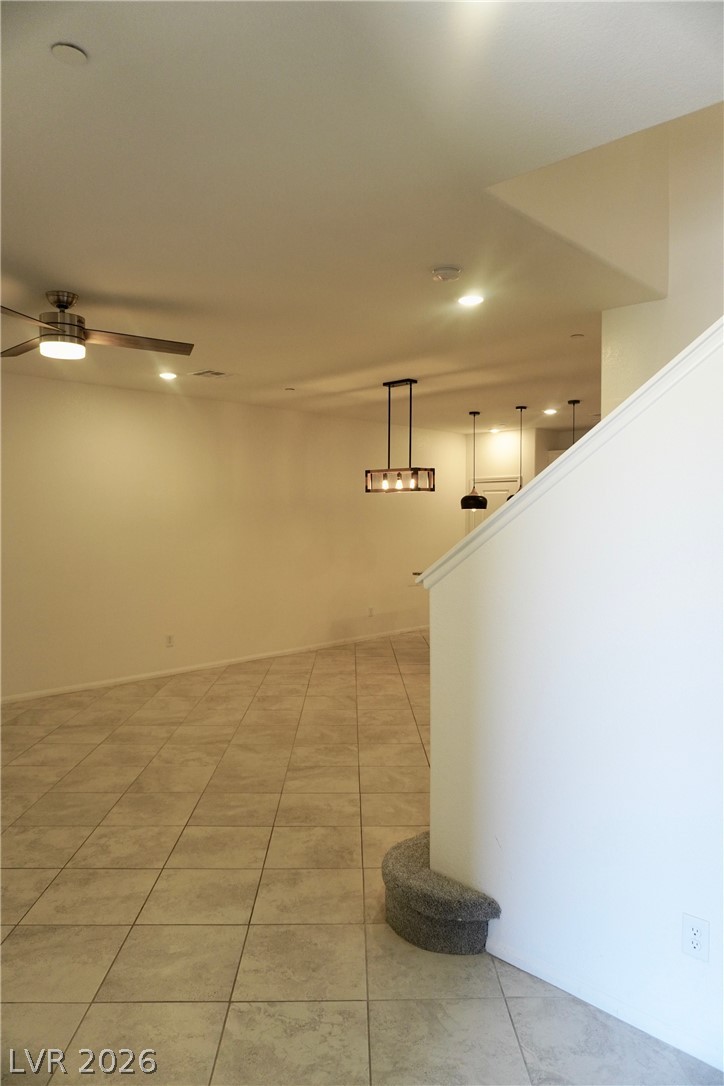 2828 Alenga Street