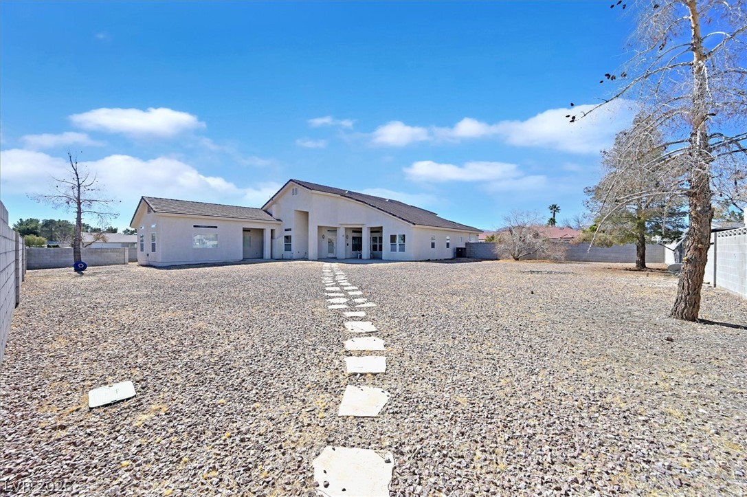 6120 Farm Rd