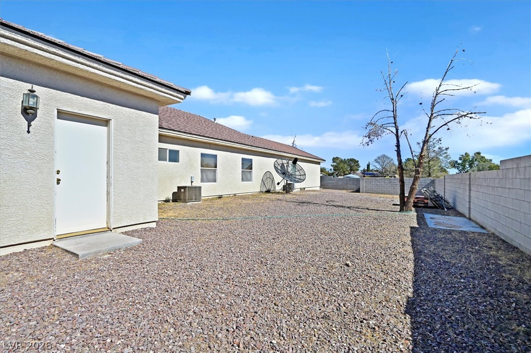 6120 Farm Rd
