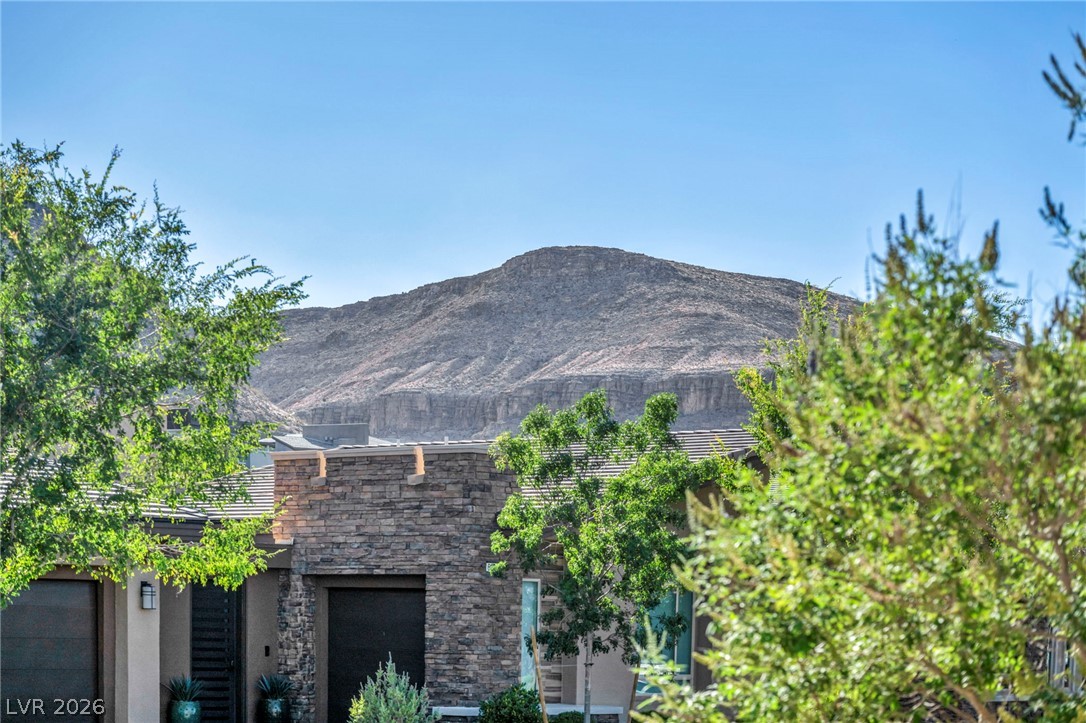 6184 Willow Rock Street