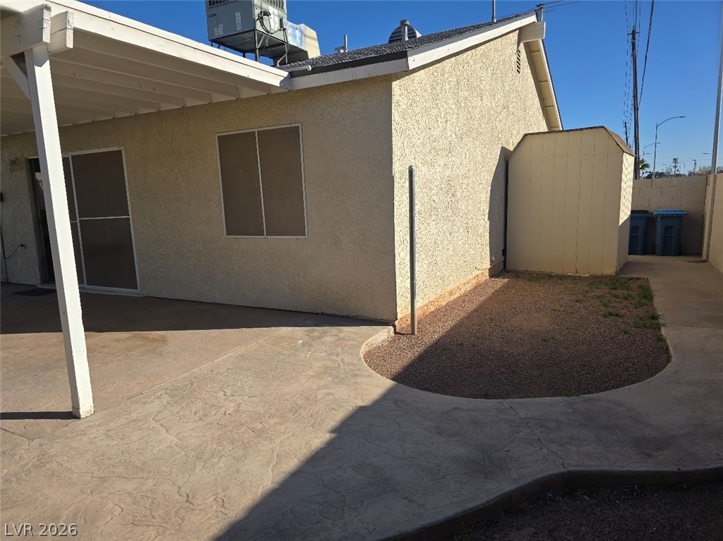 6676 Fredonia Drive