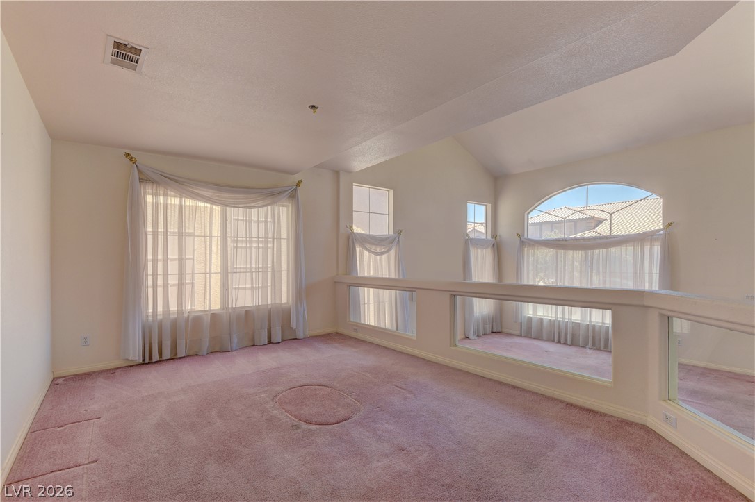 11 Old Lake Circle