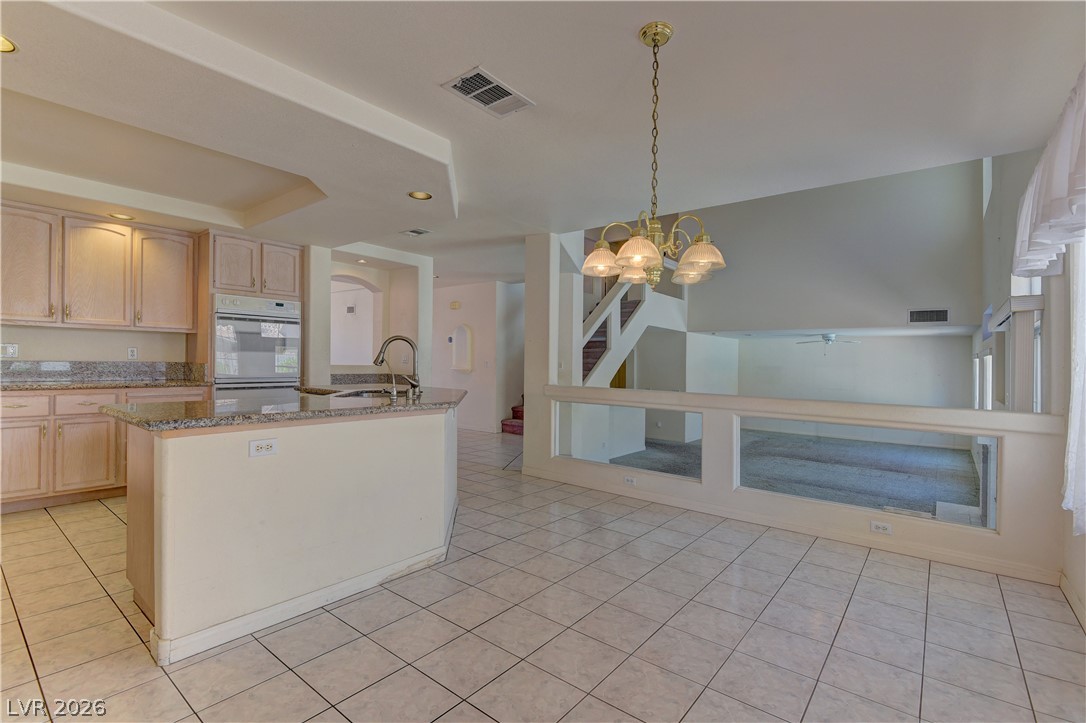 11 Old Lake Circle