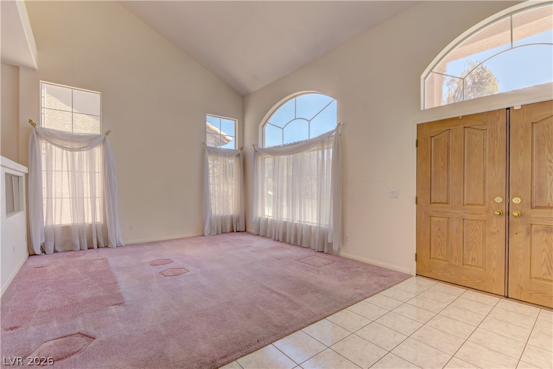 11 Old Lake Circle