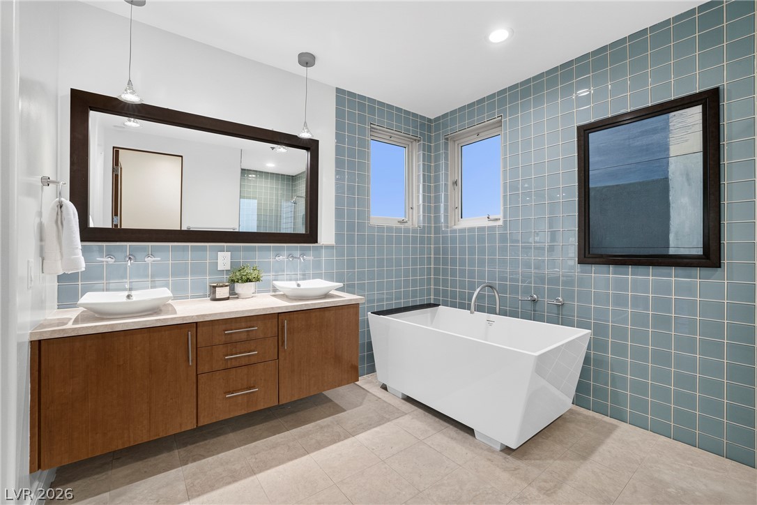11441 Allerton Park Drive 401