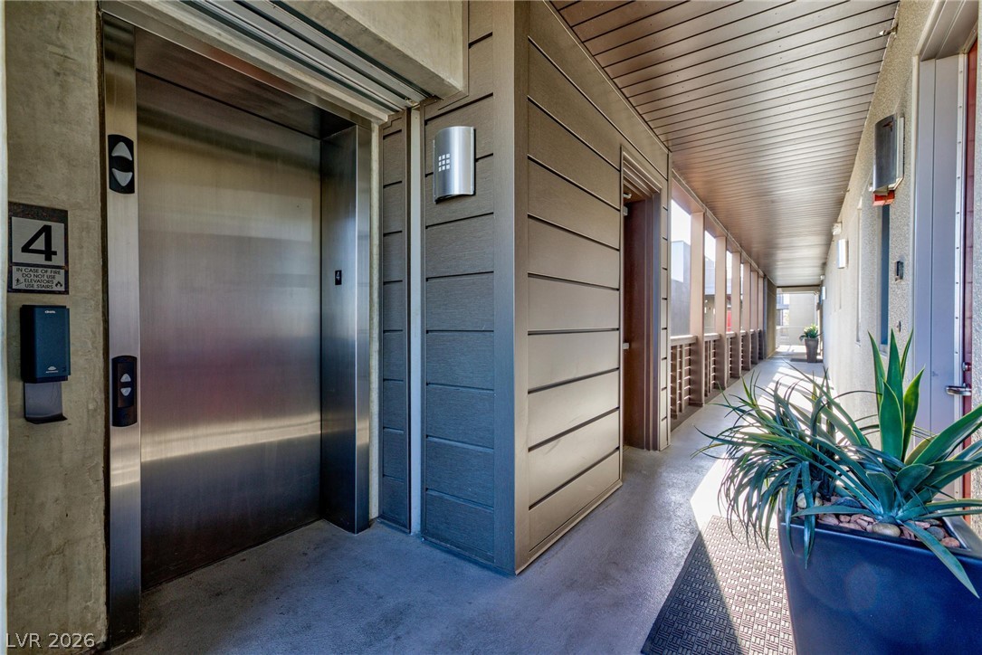 11441 Allerton Park Drive 401
