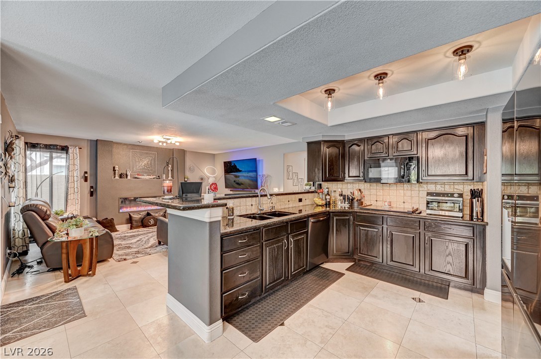2109 Marble Gorge Drive