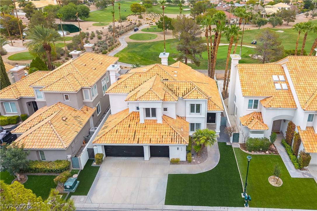 2208 Bay Hill Drive