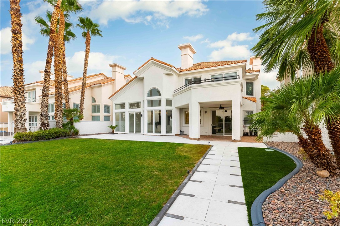 2208 Bay Hill Drive