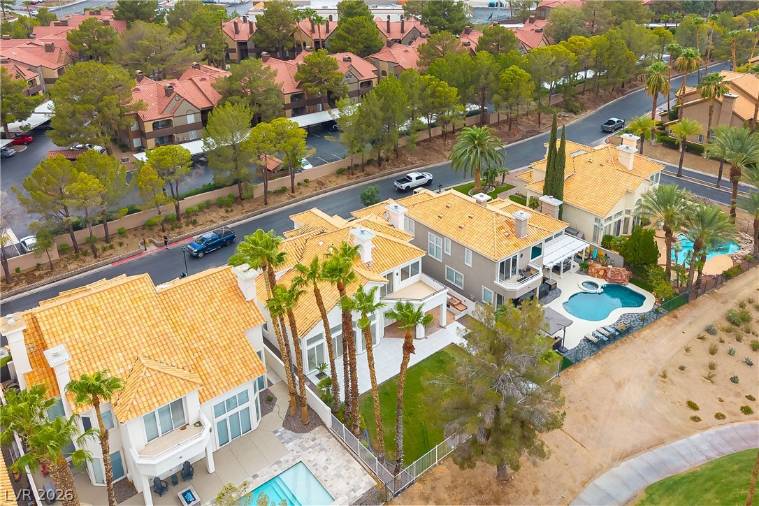 2208 Bay Hill Drive