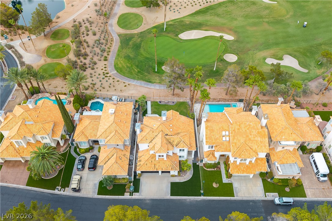 2208 Bay Hill Drive