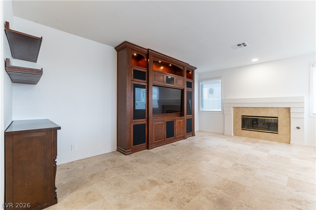 2208 Bay Hill Drive
