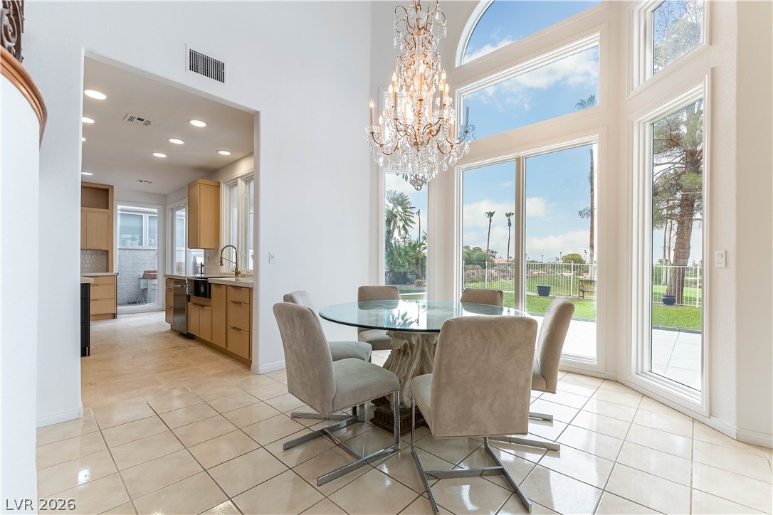 2208 Bay Hill Drive