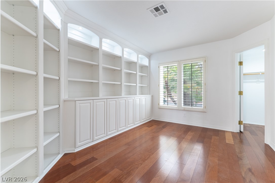2208 Bay Hill Drive