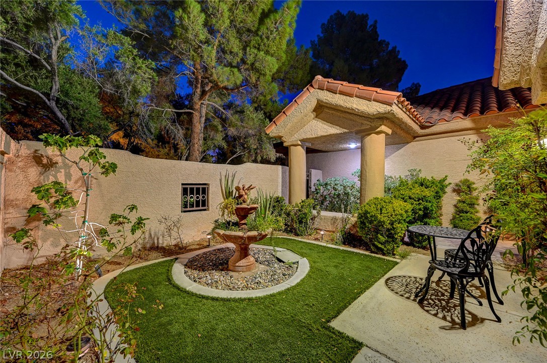 7995 Rio Rico Drive