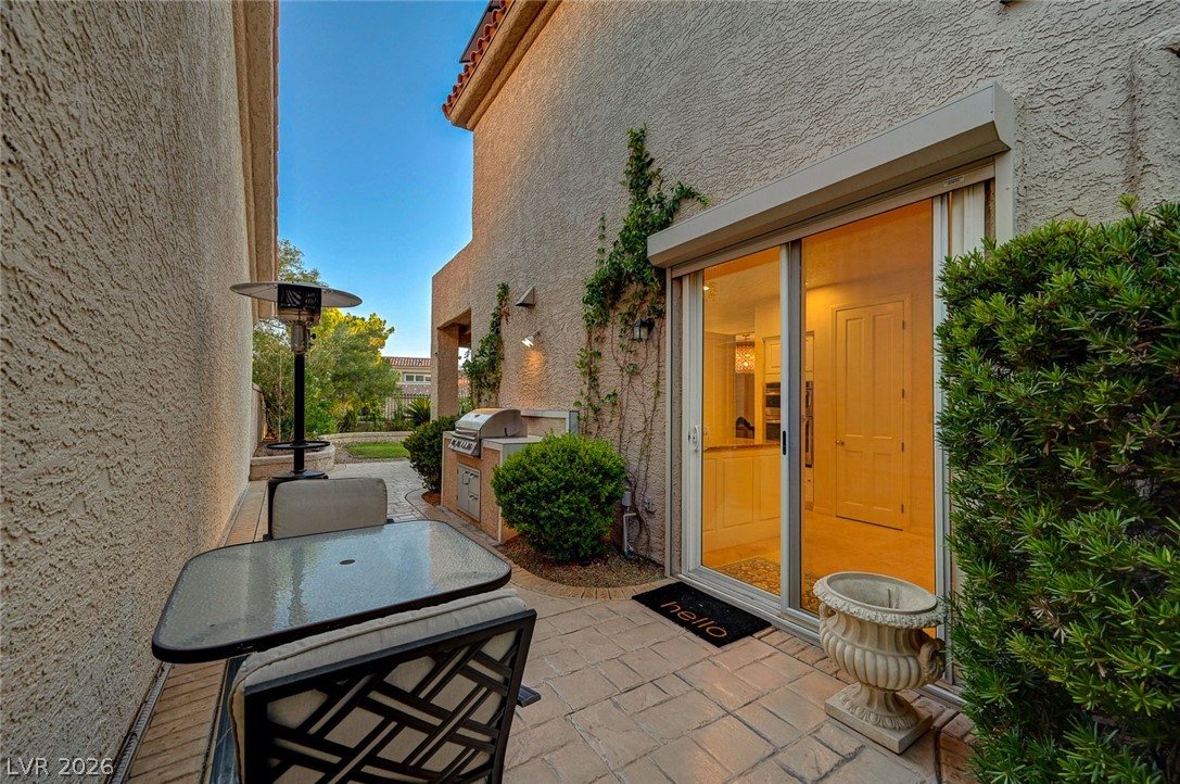 7995 Rio Rico Drive