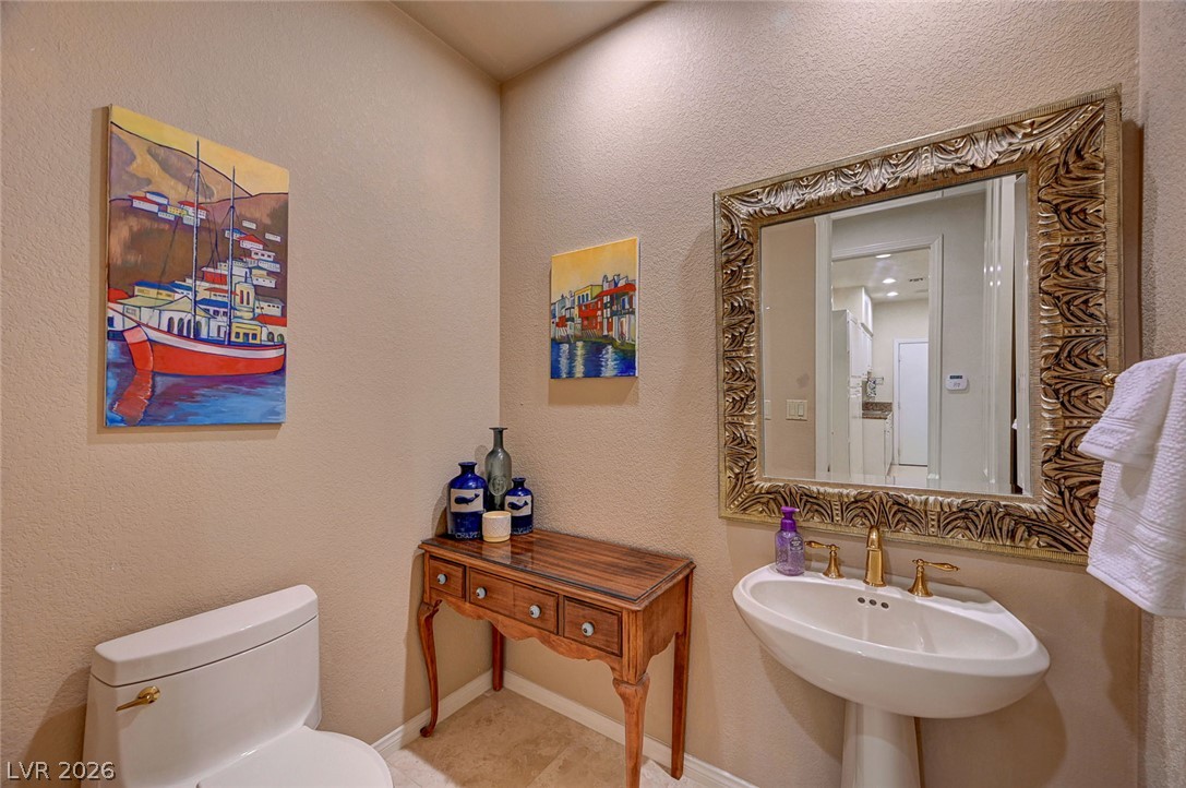 7995 Rio Rico Drive