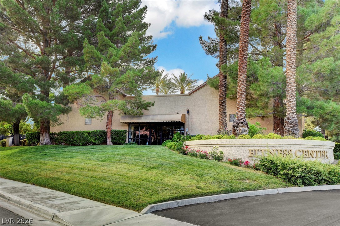 7995 Rio Rico Drive