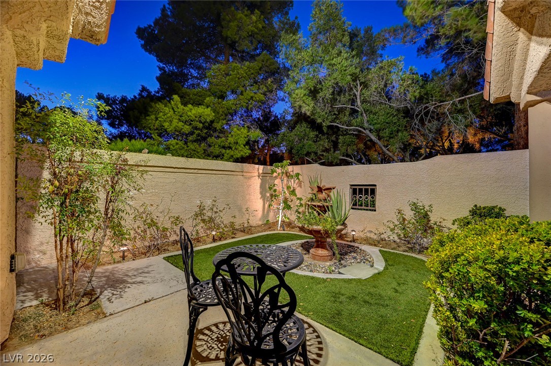 7995 Rio Rico Drive