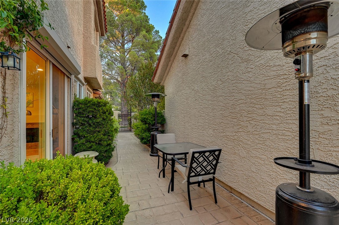 7995 Rio Rico Drive