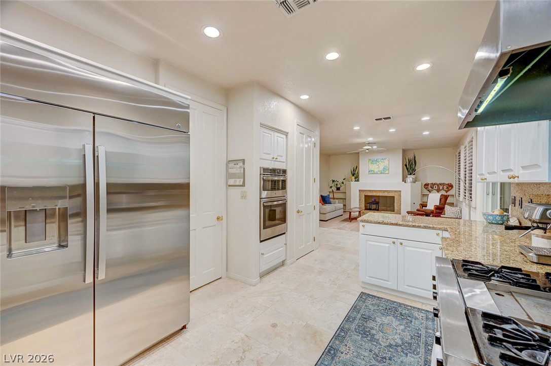 7995 Rio Rico Drive