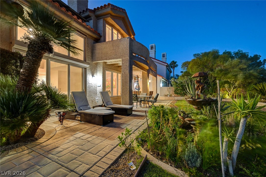 7995 Rio Rico Drive