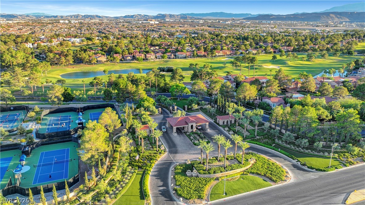 7995 Rio Rico Drive