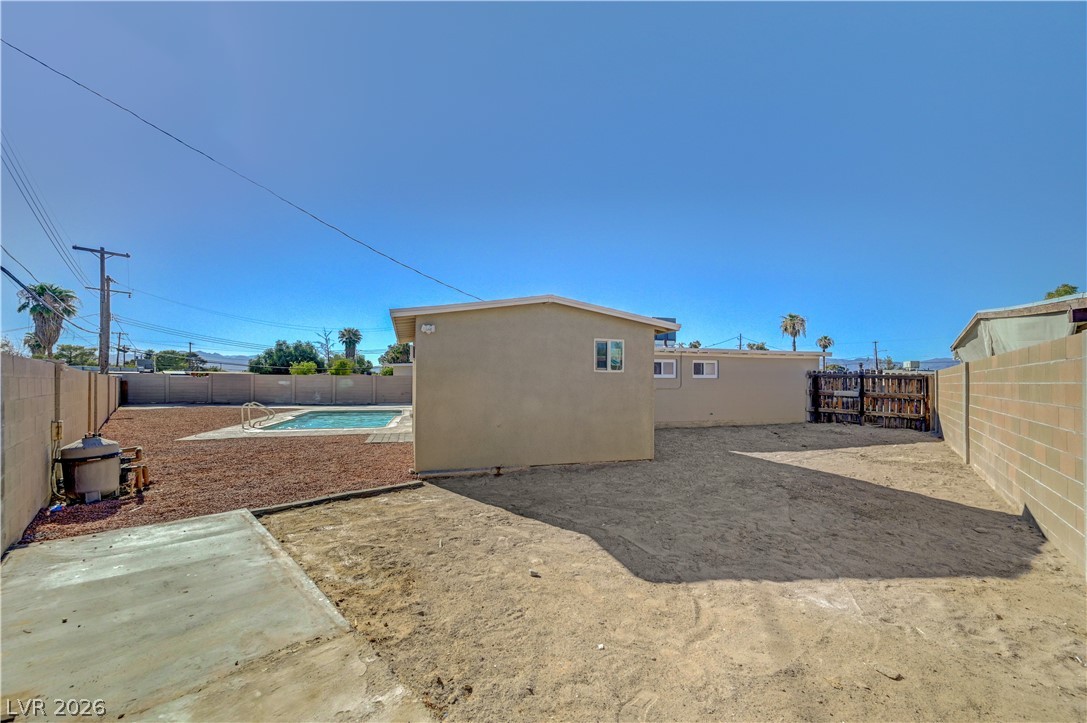 1209 Stout Way
