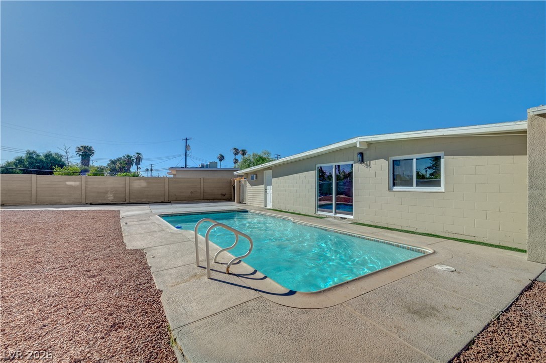 1209 Stout Way