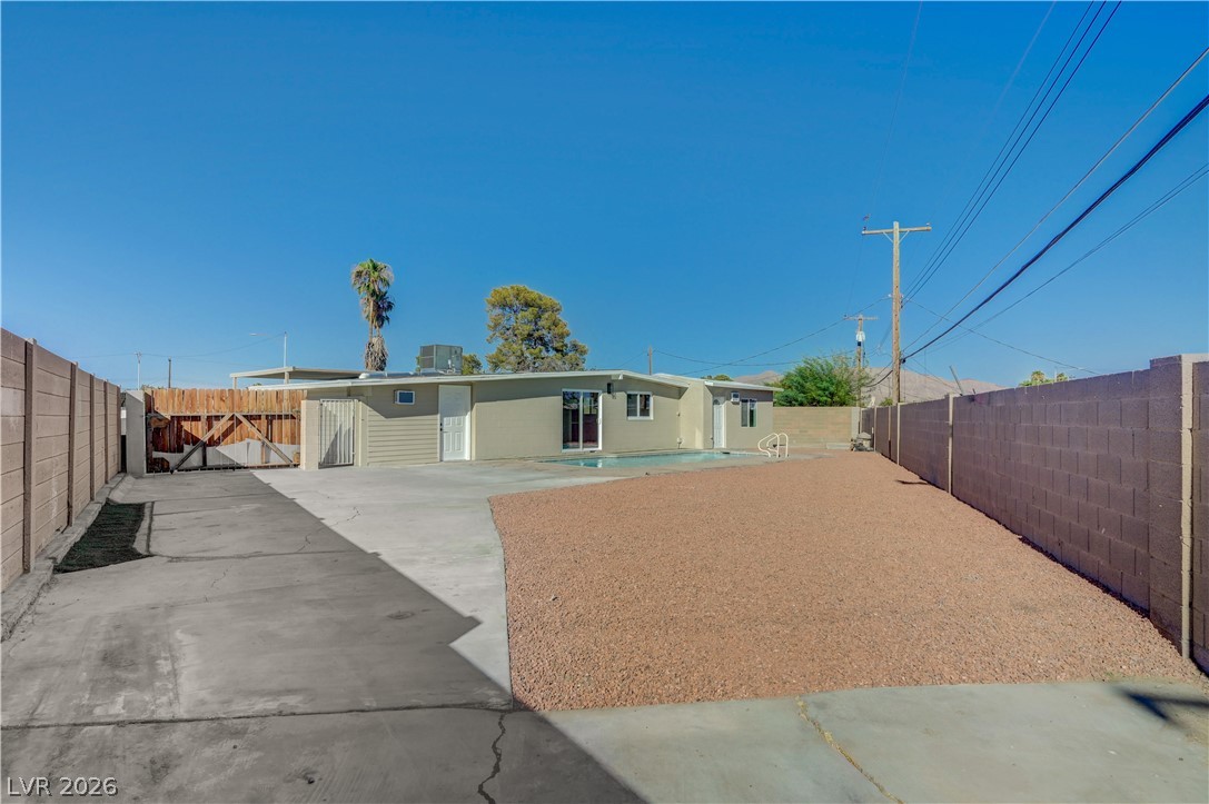 1209 Stout Way