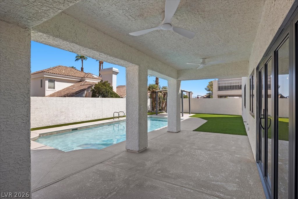 8024 Shorecrest Drive