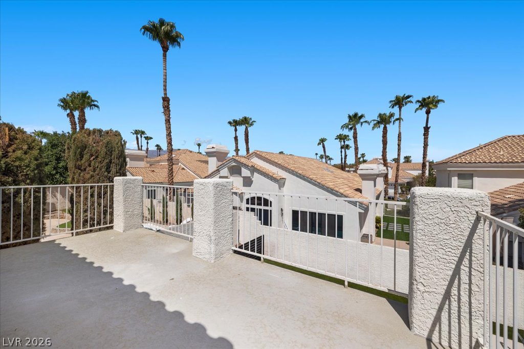 8024 Shorecrest Drive