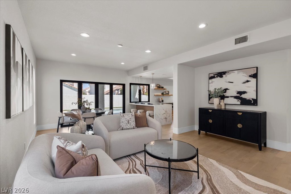 8024 Shorecrest Drive